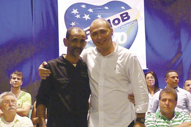 Vaval e Anderson Moura