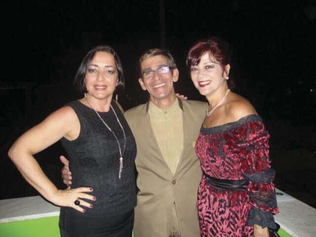 Cantora Milena Lizzi e a atriz Lúcia Valentim Cantora Milena Lizzi e a atriz Lúcia Valentim